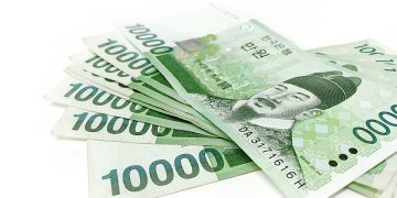 Maximize Your Money: 8 Tips for Getting the Most Out of Your Tax Refund